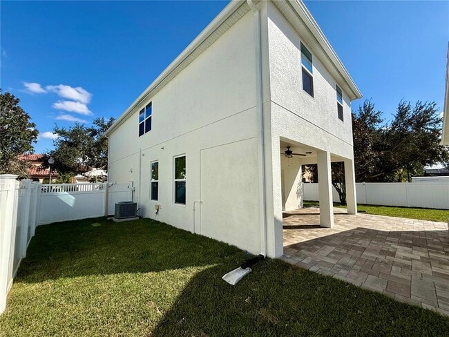 Building Photo - 6060 Roseate Spoonbill Dr