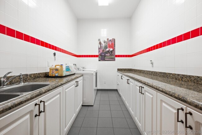 Building Photo - 3509 Grand Prix Farms Rd