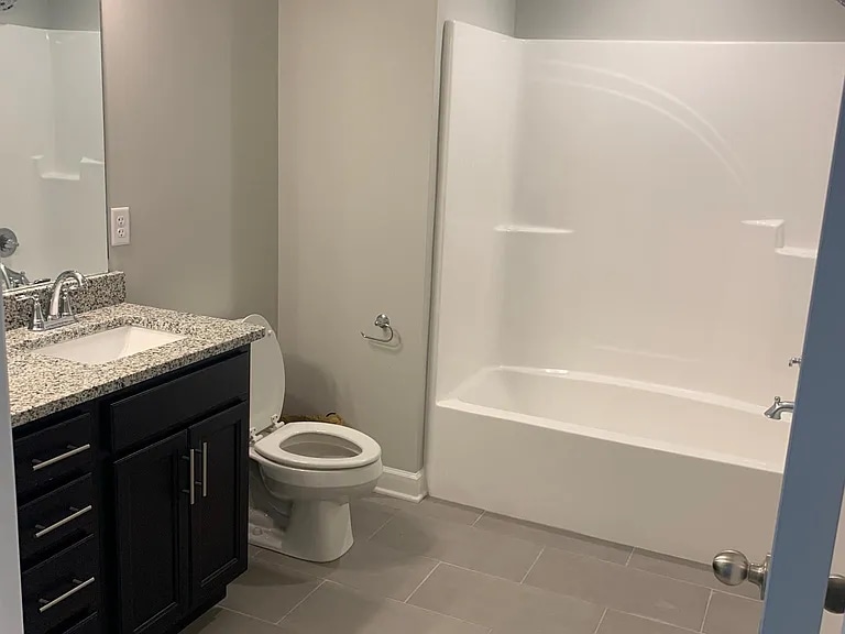 Building Photo - 4129 Stark St