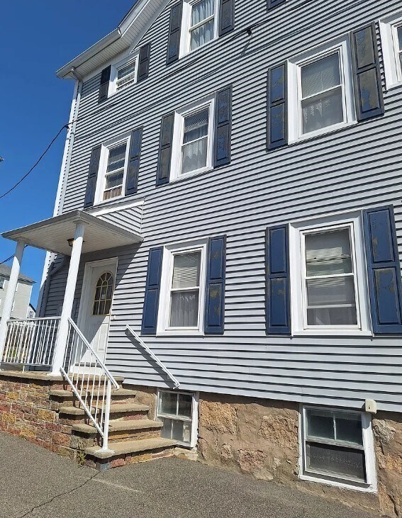 Building Photo - 53 Oxford St