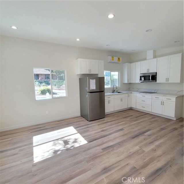 Building Photo - 5148 San Feliciano Dr