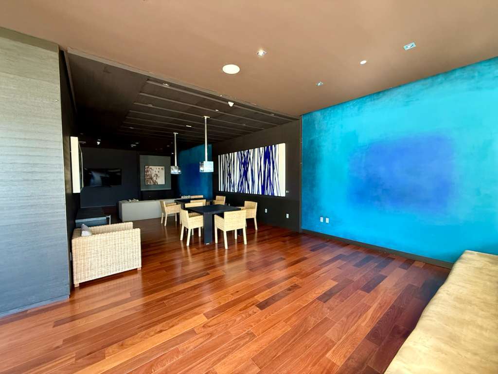 Building Photo - 1850 S Ocean Dr