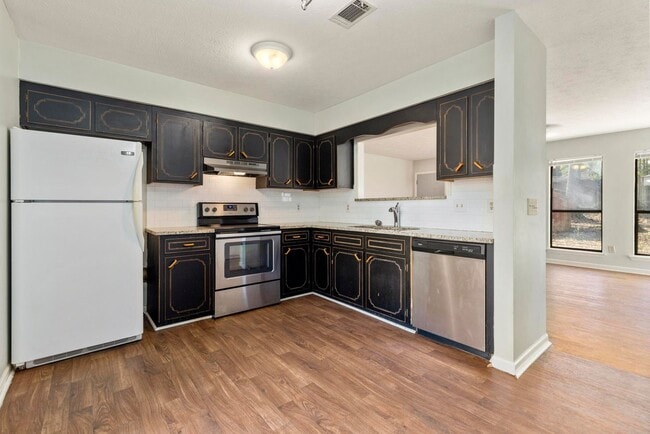 Building Photo - Single Family Home in Auburn - Prime Location!