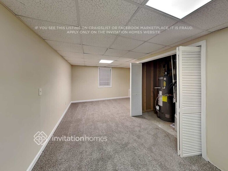 Building Photo - 3283 Fruitwood Ln