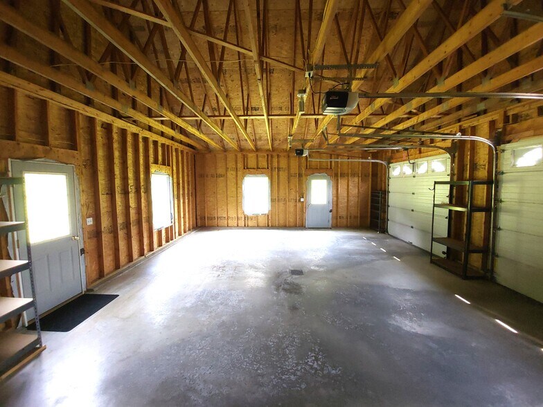 Building Photo - 451 Partridge Farm Rd