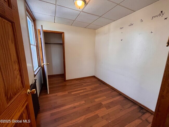 Building Photo - 71 Watervliet Ave
