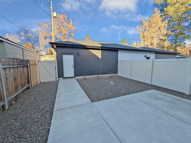 Building Photo - Brand-New East End Boise Home w/ Garage, Yard & Luxury Finishes | 5 Mins to Downtown | Near Footh...