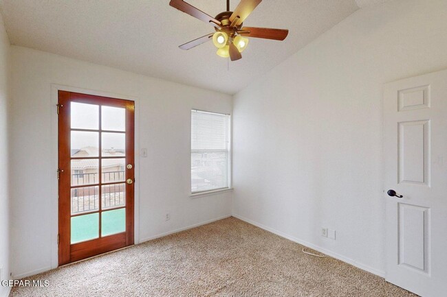 Building Photo - 4409 Loma Clara Ct