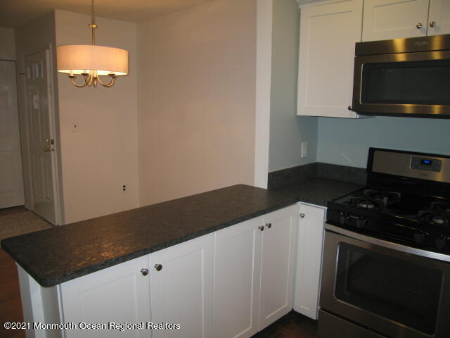 Building Photo - 90 Quince Ct