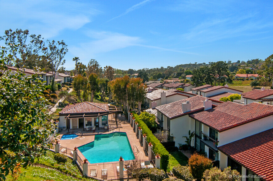 Building Photo - 1047 Santa Helena Park Ct