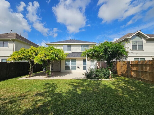 Building Photo - 9207 Dairy View Ln