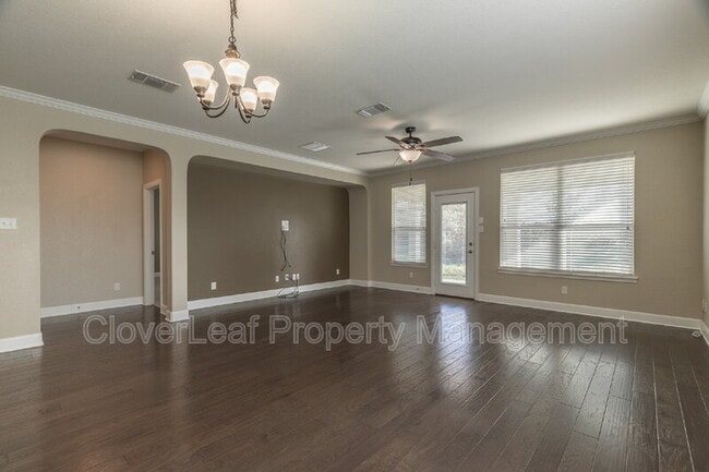 Building Photo - 693 Pond Springs