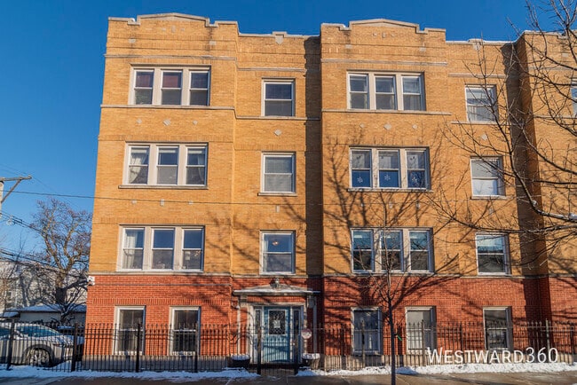 Building Photo - 2209 N Drake-1