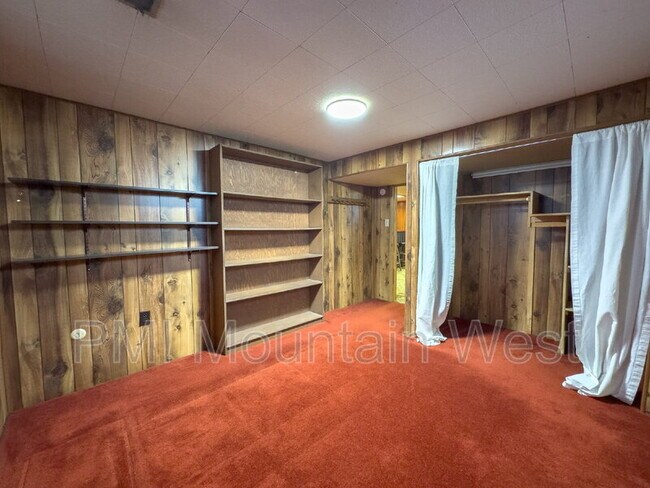 Building Photo - 2141 S 1700 E