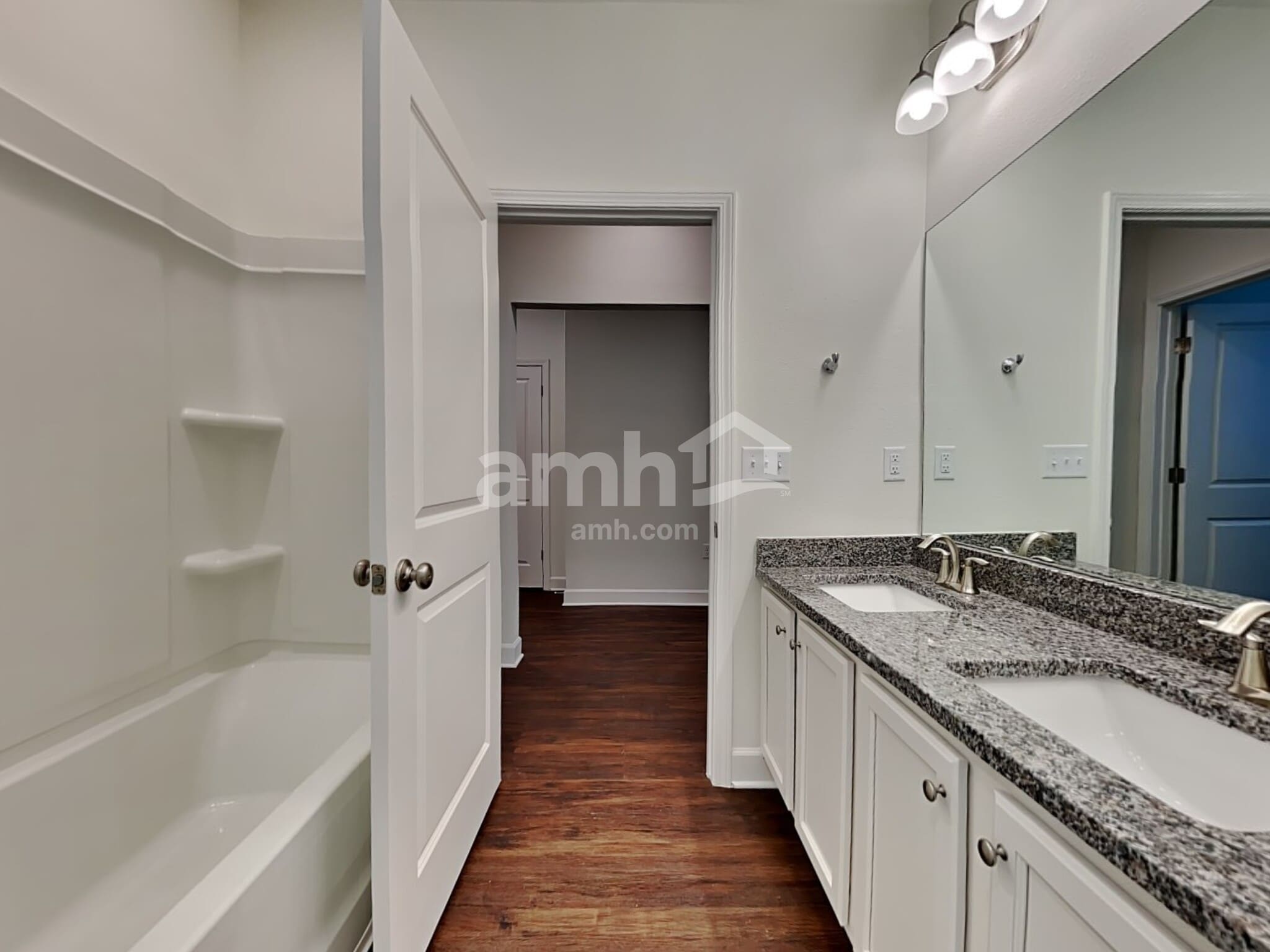 Building Photo - 1031 Tan Tara Trl