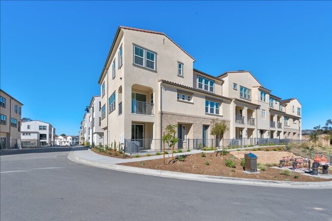 Building Photo - 1202 Mountain Laurel Rd