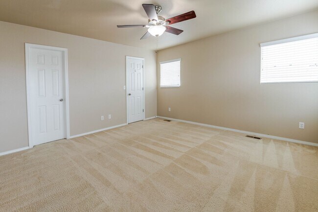 Building Photo - $2195 | 3BR/2.5BA | Dog Friendly Beautiful Home in Stetson Hills