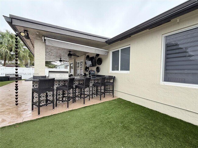 Building Photo - 8737 NW 168th Ln