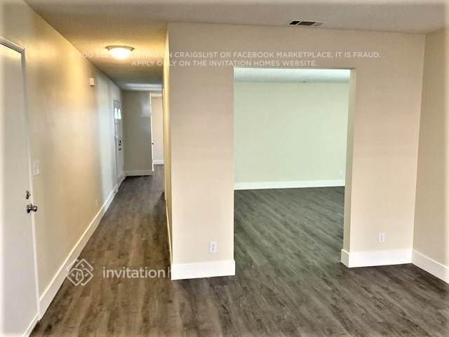 Building Photo - 35334 Mountain View St