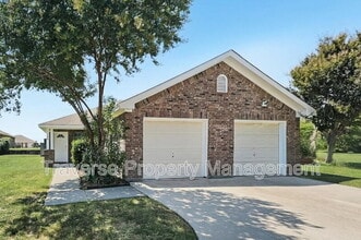 Building Photo - 1709 Novella Ct