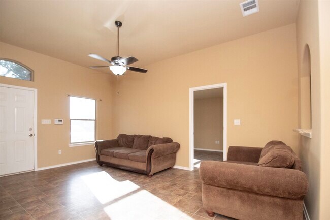 Building Photo - 1525 Cozumel Dr