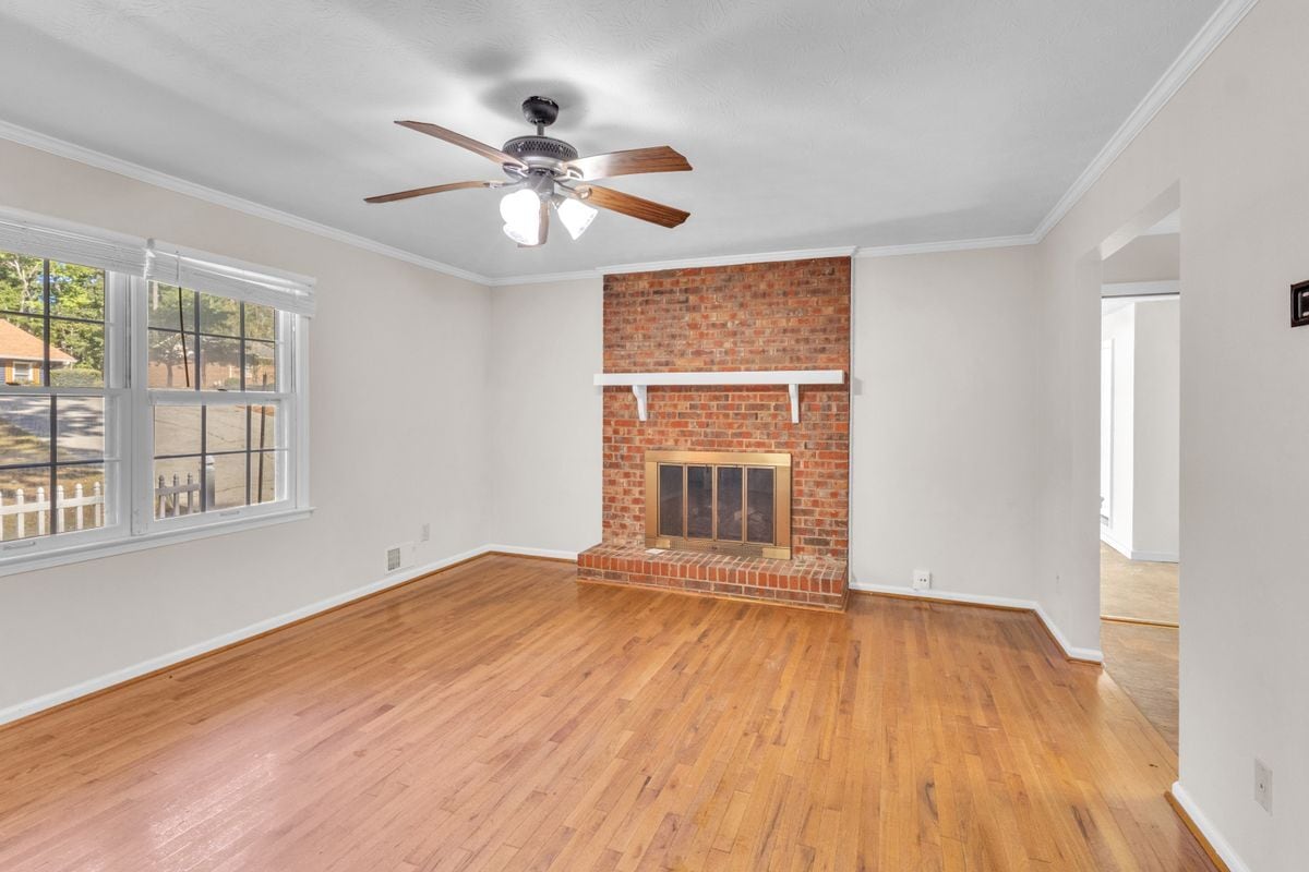 Building Photo - 760 Sugar Hill Ln SE