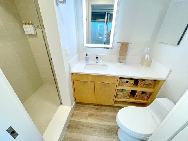 Building Photo - Luxury 3-Bedroom Townhome in Wailea’s Excl...