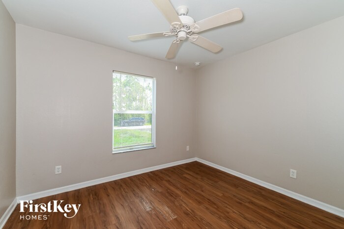 Building Photo - 12433 Catalina Dr