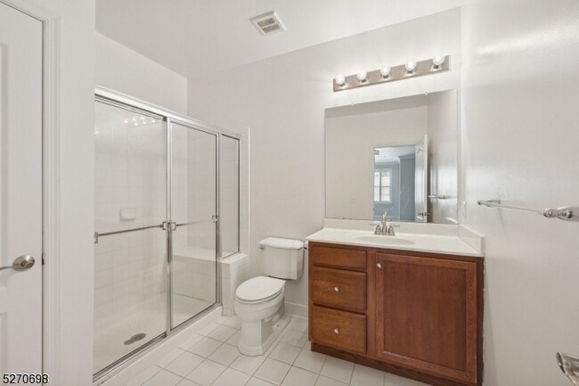 Building Photo - 1305 Meadow Brook Ct