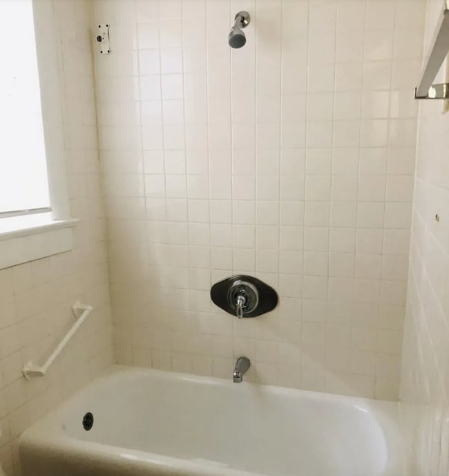 Building Photo - Pre-Leasing for the 26-27 School Year! - A...
