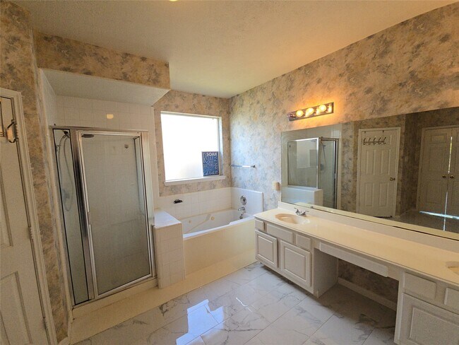 Building Photo - 1627 Park Harbor Estates Dr