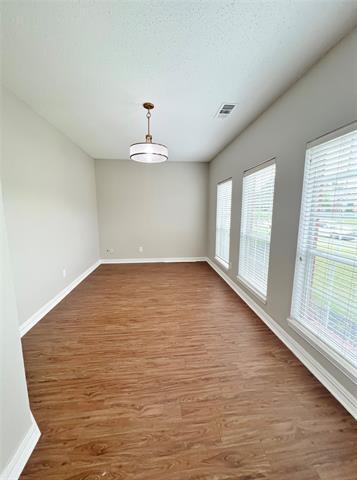 Building Photo - 613 Norwood Dr