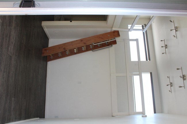 Building Photo - 6721 Sabado Tarde Rd