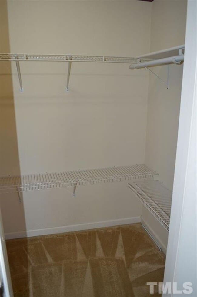 Building Photo - 2306 Nutting Ln