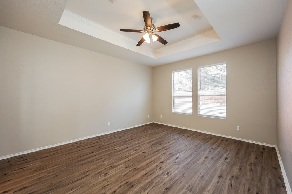 Building Photo - 27330 Wrought Iron