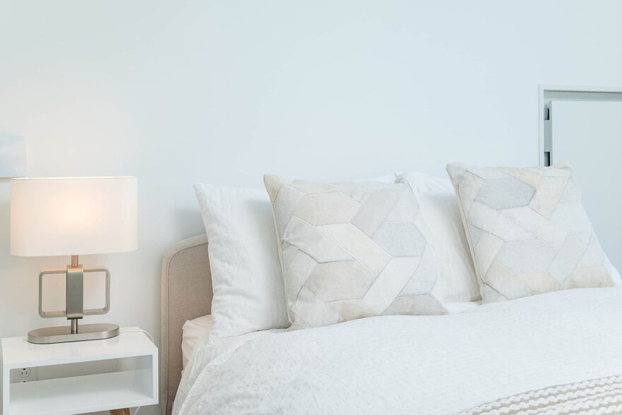 Building Photo - 99 Kneeland St