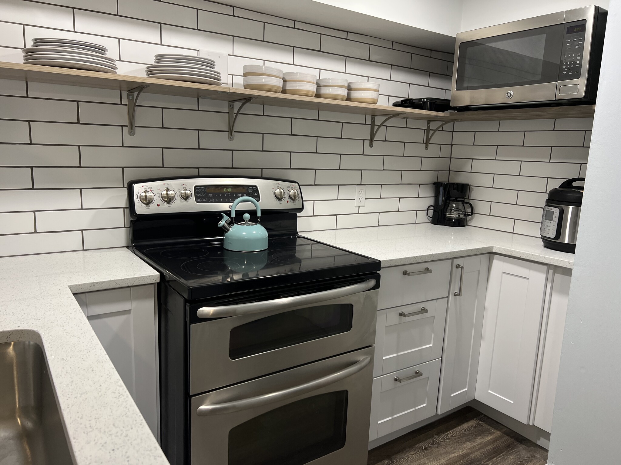 Building Photo - 132 W 1500 S