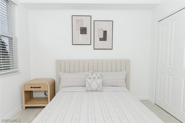 Building Photo - 5661 Melbourne Ct