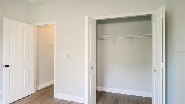 Building Photo - 1647 Squaw Ln