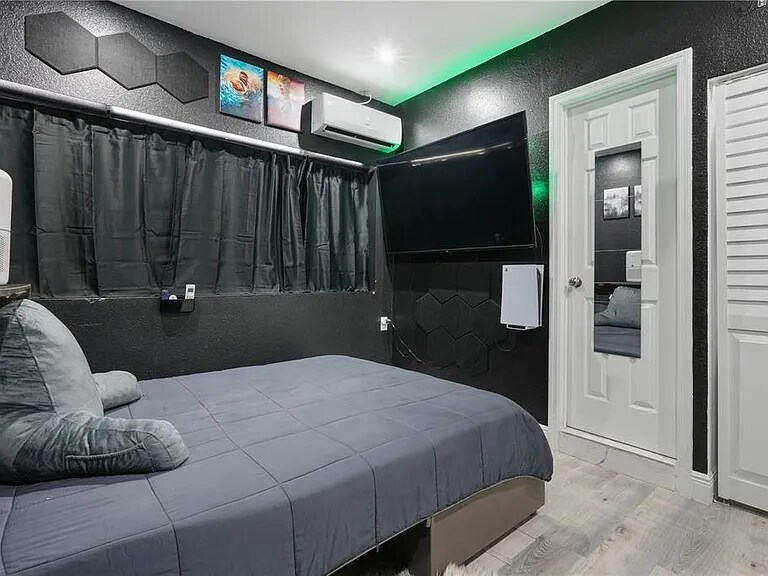 Building Photo - 4501 Bray Rd