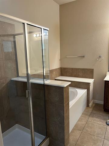 Building Photo - 6333 Spring Ranch Dr