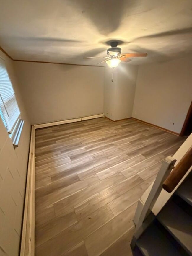 Building Photo - 525 Mishler Rd