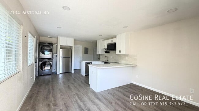 Building Photo - 12134 Pastoral Rd