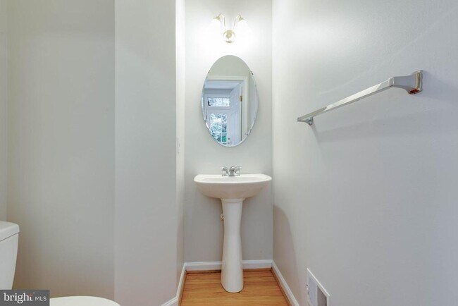 Building Photo - 6311 Stockbridge Overlook Ct