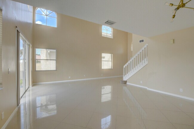 Building Photo - 11073 Harbour Springs Cir