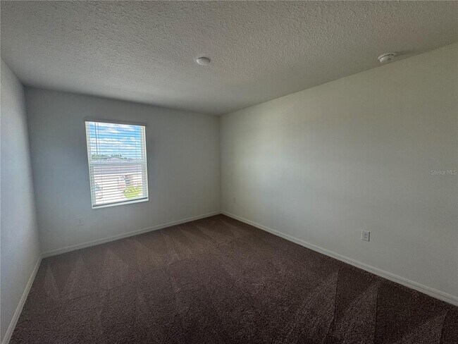 Building Photo - 3820 Elk Blf Rd