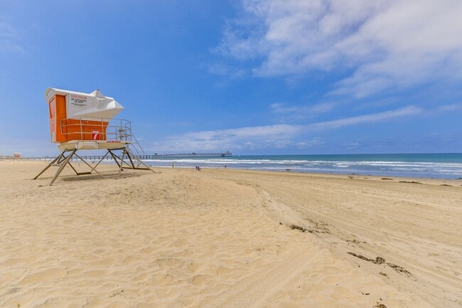 Building Photo - Furnished right by the beach in Imperial beach