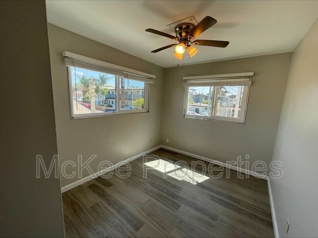 Building Photo - 816 1/2 Diamond Street