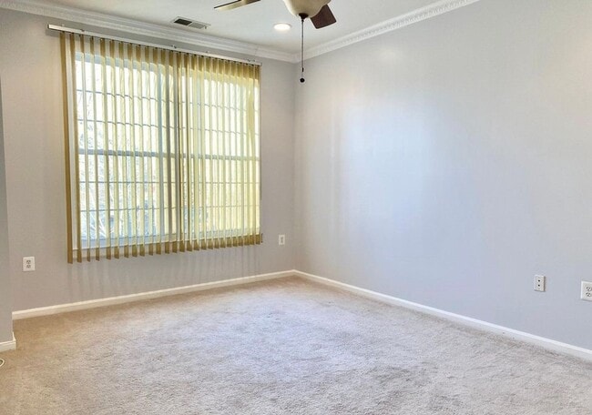 Building Photo - Lovely 2 BR/1 BA Apartment in Germantown!