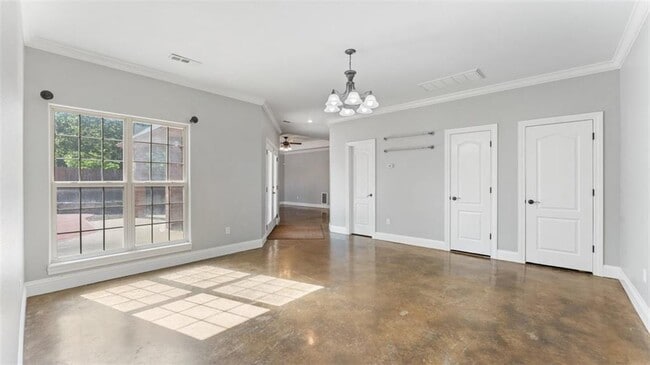 Building Photo - 204 Tunbridge Dr